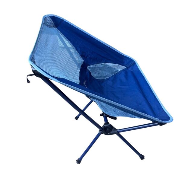 Adventuridge Lightweight Small Portable Blue Camp Chair and Bag 3.2lbs - Picture 3 of 13